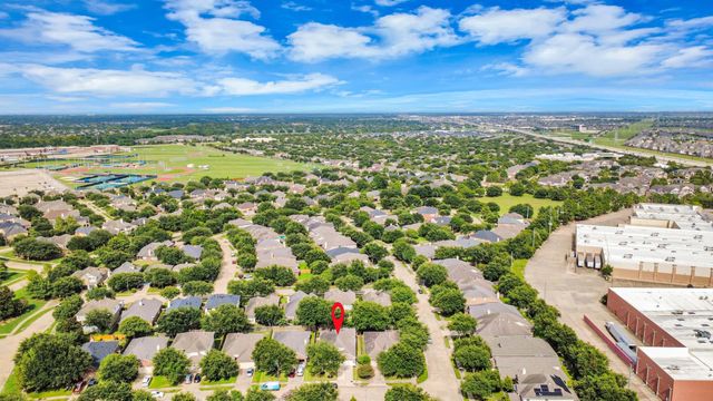 9606 W Amber Bluff Lane, Katy, TX 77494