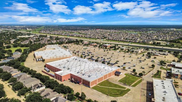 9606 W Amber Bluff Lane, Katy, TX 77494