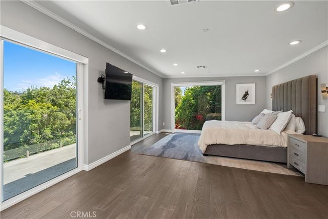 7670 Woodrow Wilson, Los Angeles, CA 90046