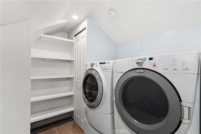 7670 Woodrow Wilson, Los Angeles, CA 90046