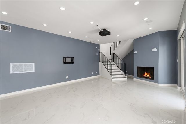 7670 Woodrow Wilson, Los Angeles, CA 90046