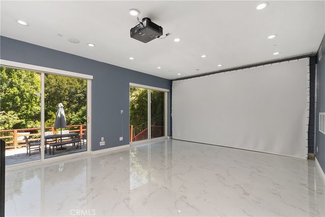 7670 Woodrow Wilson, Los Angeles, CA 90046