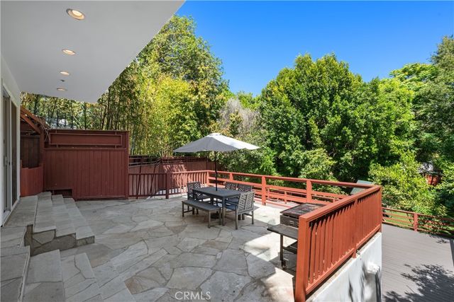 7670 Woodrow Wilson, Los Angeles, CA 90046