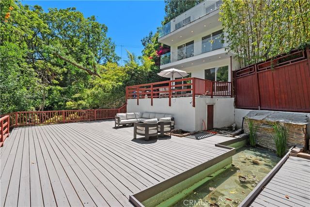 7670 Woodrow Wilson, Los Angeles, CA 90046