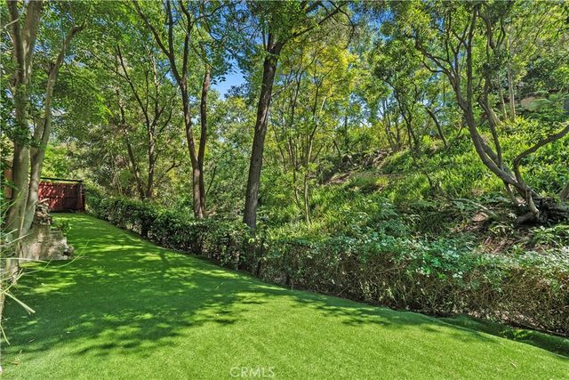 7670 Woodrow Wilson, Los Angeles, CA 90046