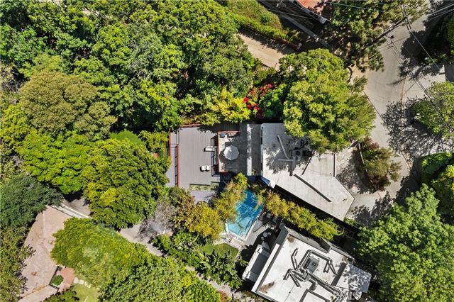 7670 Woodrow Wilson, Los Angeles, CA 90046