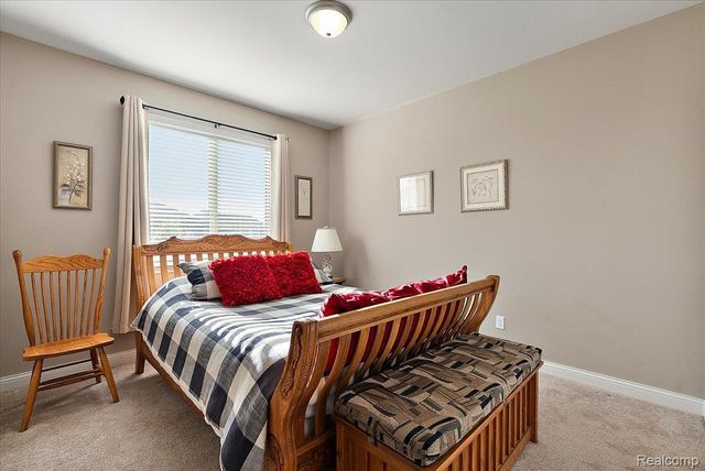 55206 Sarazen Drive, Macomb Township, MI 48042