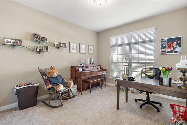 55206 Sarazen Drive, Macomb Township, MI 48042