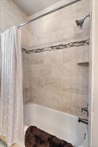 55206 Sarazen Drive, Macomb Township, MI 48042
