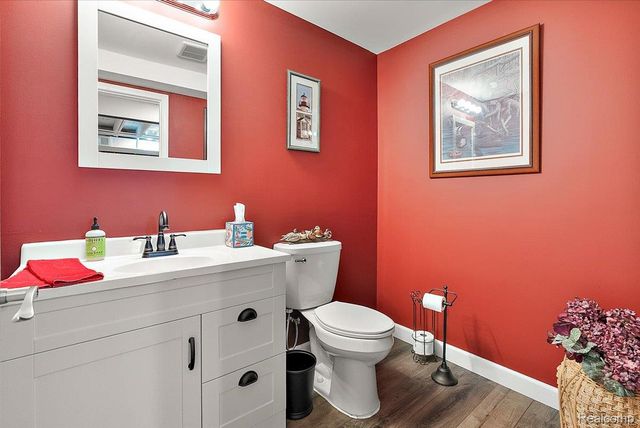 55206 Sarazen Drive, Macomb Township, MI 48042