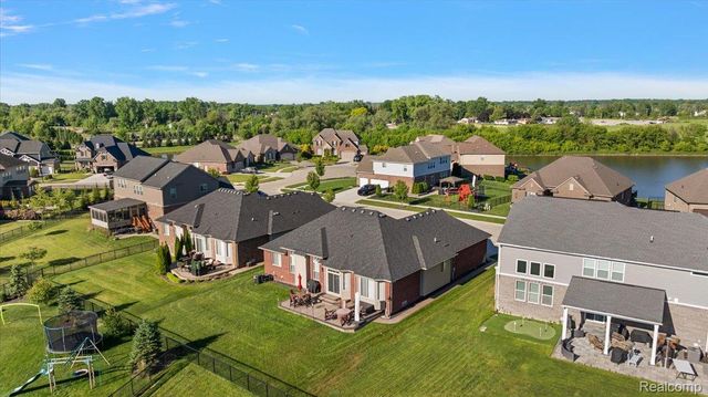 55206 Sarazen Drive, Macomb Township, MI 48042