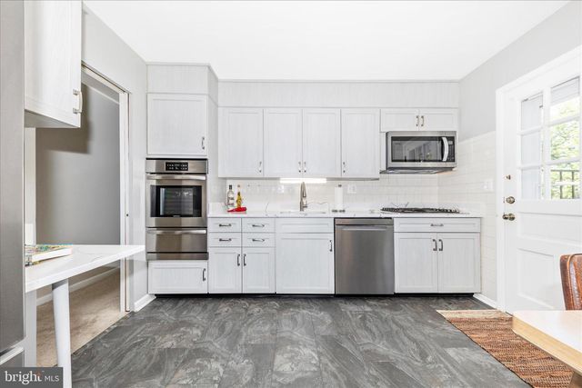 11813 RENICK LN, Silver Spring, MD 20904