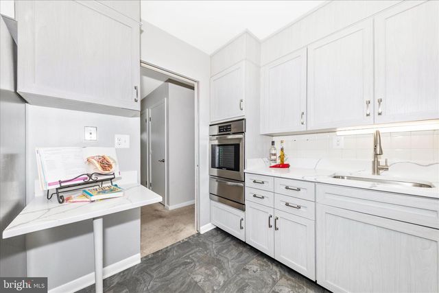 11813 RENICK LN, Silver Spring, MD 20904