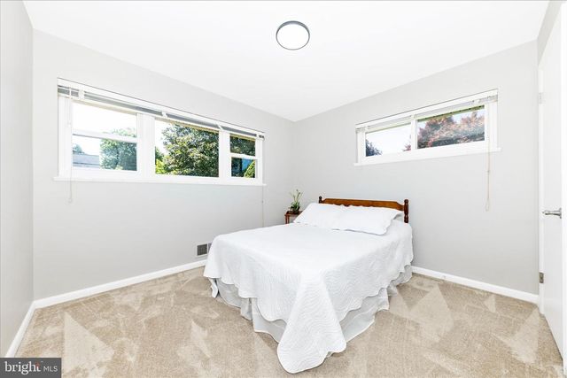 11813 RENICK LN, Silver Spring, MD 20904