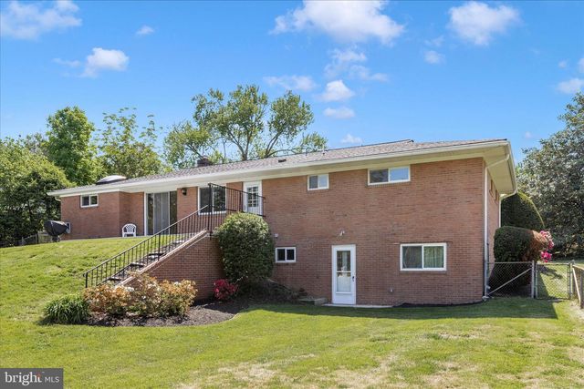 11813 RENICK LN, Silver Spring, MD 20904
