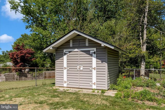 11813 RENICK LN, Silver Spring, MD 20904