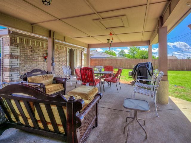 2612 SW 71st Street, Oklahoma City, OK 73159