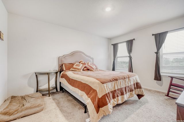 3613 Snowbird, Converse, TX 78109