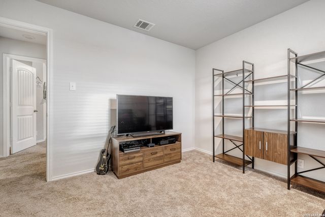 3613 Snowbird, Converse, TX 78109