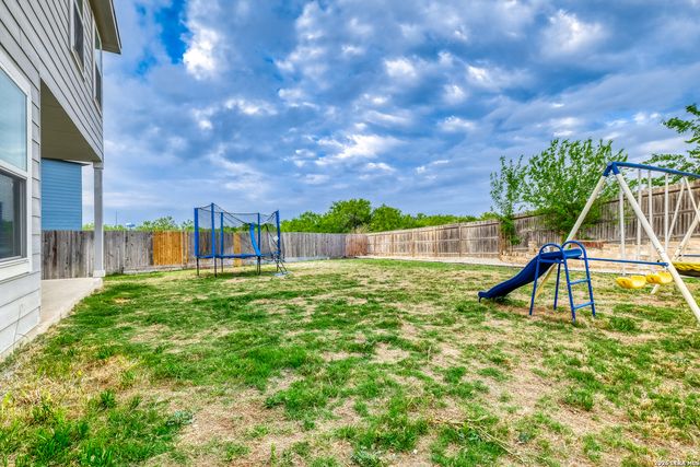 3613 Snowbird, Converse, TX 78109