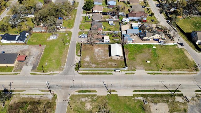 6005 Laura Koppe Road, Houston, TX 77016