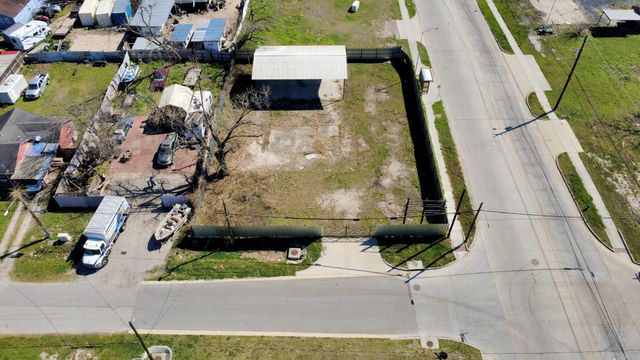 6005 Laura Koppe Road, Houston, TX 77016