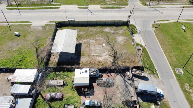 6005 Laura Koppe Road, Houston, TX 77016