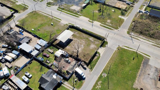 6005 Laura Koppe Road, Houston, TX 77016