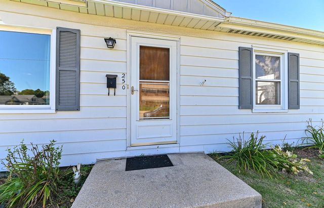 250 Luedtke AVENUE, Racine, WI 53405