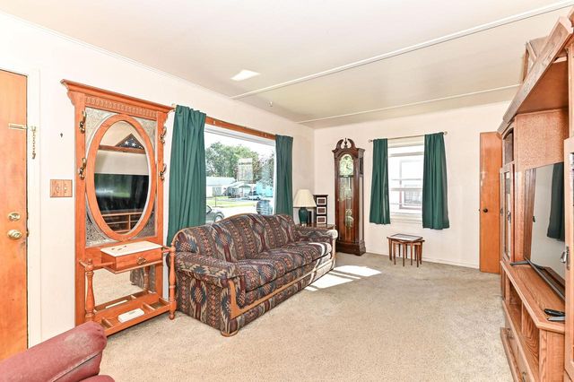 250 Luedtke AVENUE, Racine, WI 53405