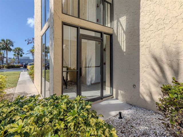 618 BIRD BAY DRIVE S 216, Venice, FL 34285