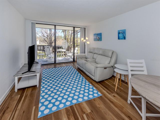 618 BIRD BAY DRIVE S 216, Venice, FL 34285