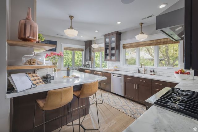 1525 E WESTMORELAND DR, Salt Lake City, UT 84105