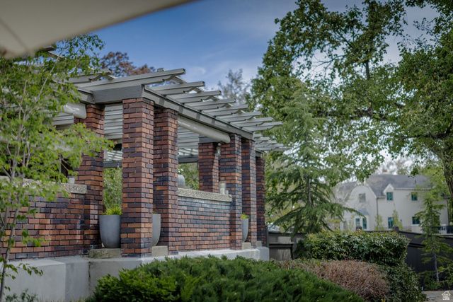 1525 E WESTMORELAND DR, Salt Lake City, UT 84105