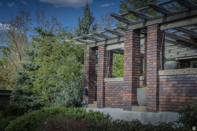 1525 E WESTMORELAND DR, Salt Lake City, UT 84105