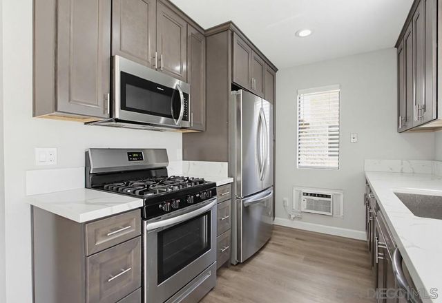 10855 Camino Ruiz 38, San Diego, CA 92126