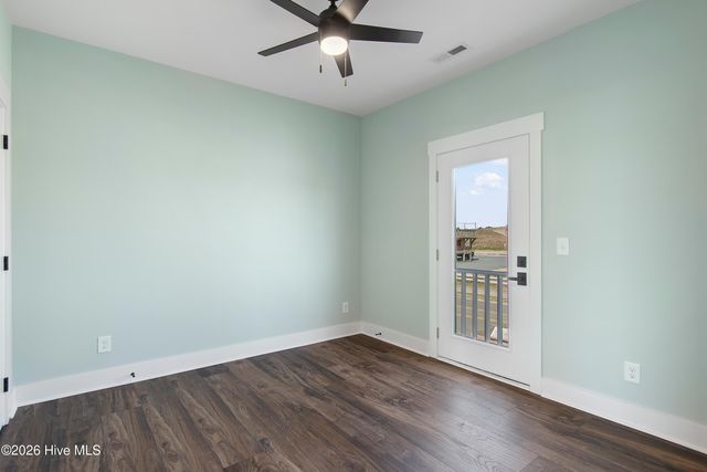 105 Ocean Boulevard W, Supply, NC 28462