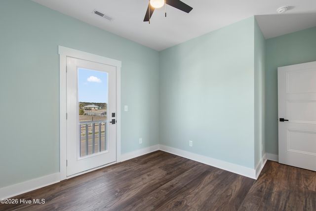 105 Ocean Boulevard W, Supply, NC 28462