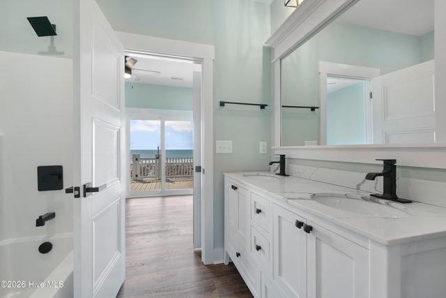 105 Ocean Boulevard W, Supply, NC 28462