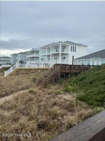 105 Ocean Boulevard W, Supply, NC 28462