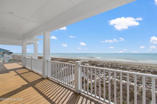 105 Ocean Boulevard W, Supply, NC 28462