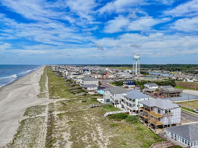 105 Ocean Boulevard W, Supply, NC 28462