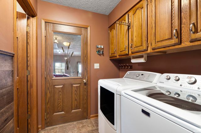 751 W County Road 300 N, Frankfort, IN 46041