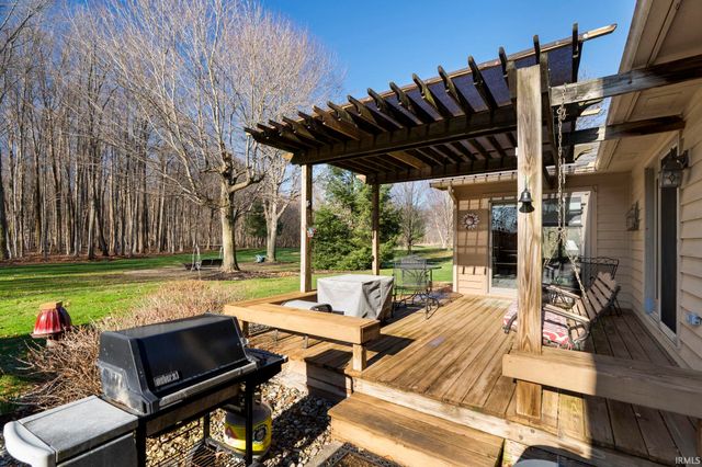 751 W County Road 300 N, Frankfort, IN 46041