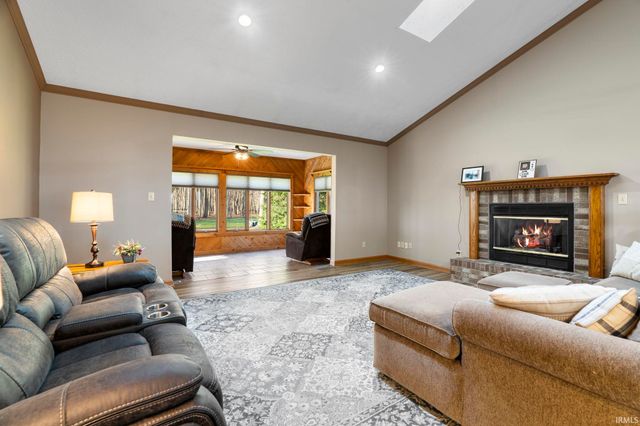 751 W County Road 300 N, Frankfort, IN 46041