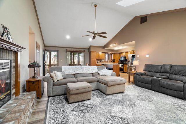 751 W County Road 300 N, Frankfort, IN 46041