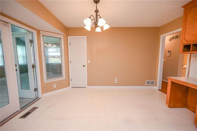 114 Valley Farm Lane, Acworth, GA 30102