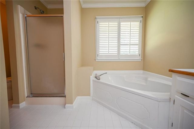 114 Valley Farm Lane, Acworth, GA 30102