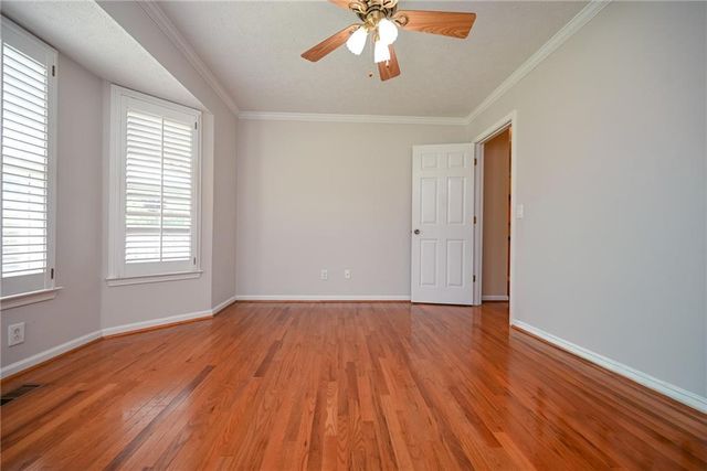 114 Valley Farm Lane, Acworth, GA 30102