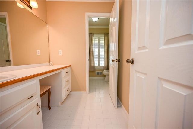 114 Valley Farm Lane, Acworth, GA 30102